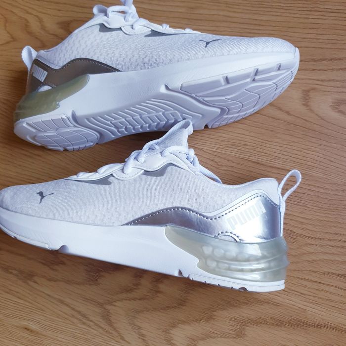 Кросівки Puma 38р. білі жіночі спортивні vision сітка
