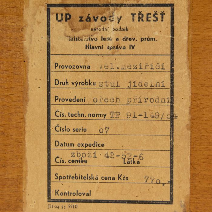 Rozkładany stół art deco projekt Halabala stary lata 50 orzech czarny