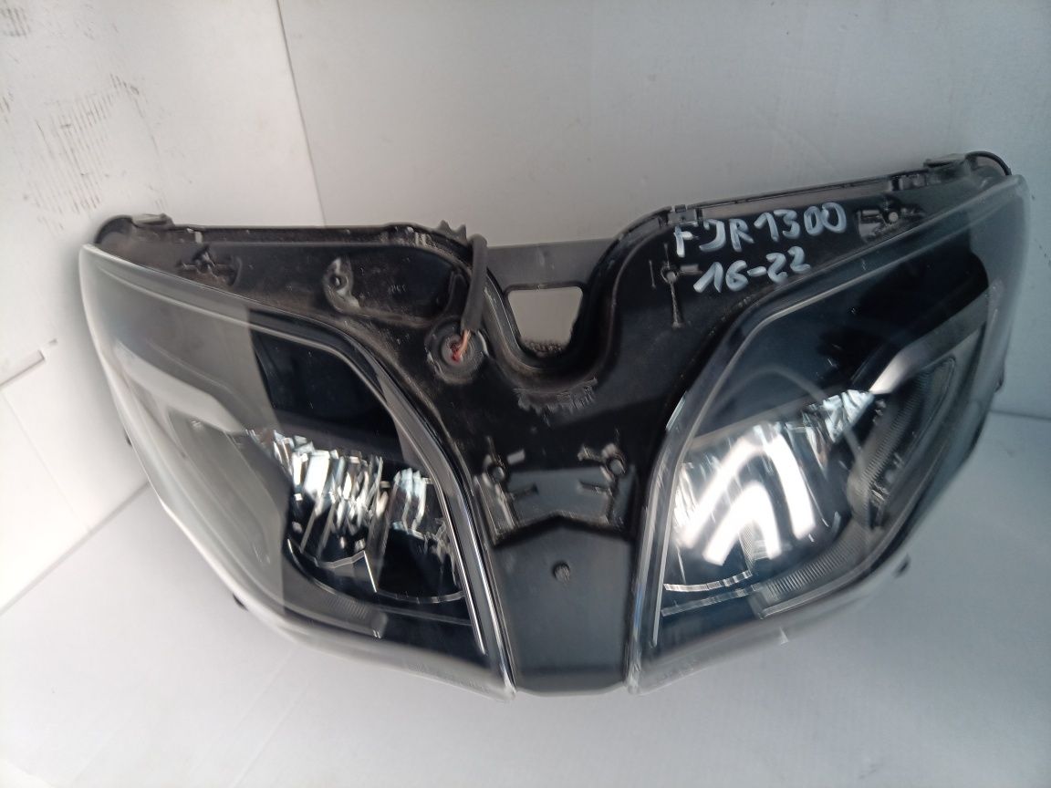 Lampa motocyklowa reflektor YAMAHA FJR 1300 Nowy model LED 2016+