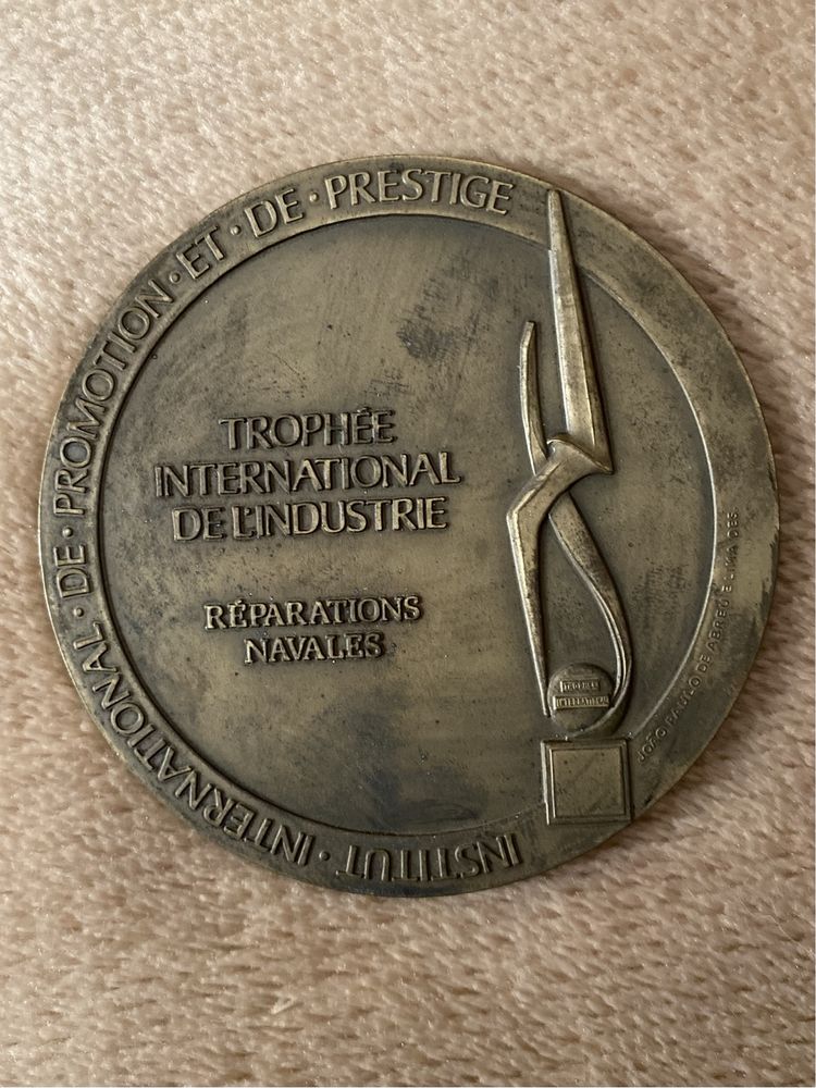 Medalha de bronze “Trophée International de l’industrie”