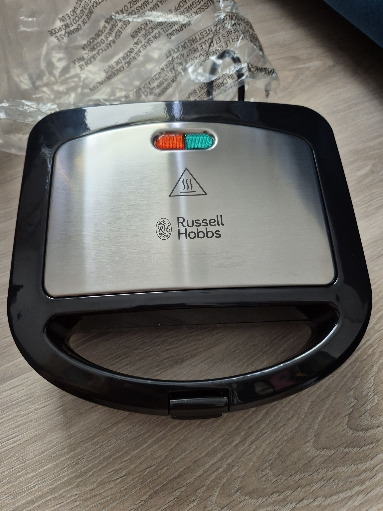Opiekacz Russell Hobbs nowy