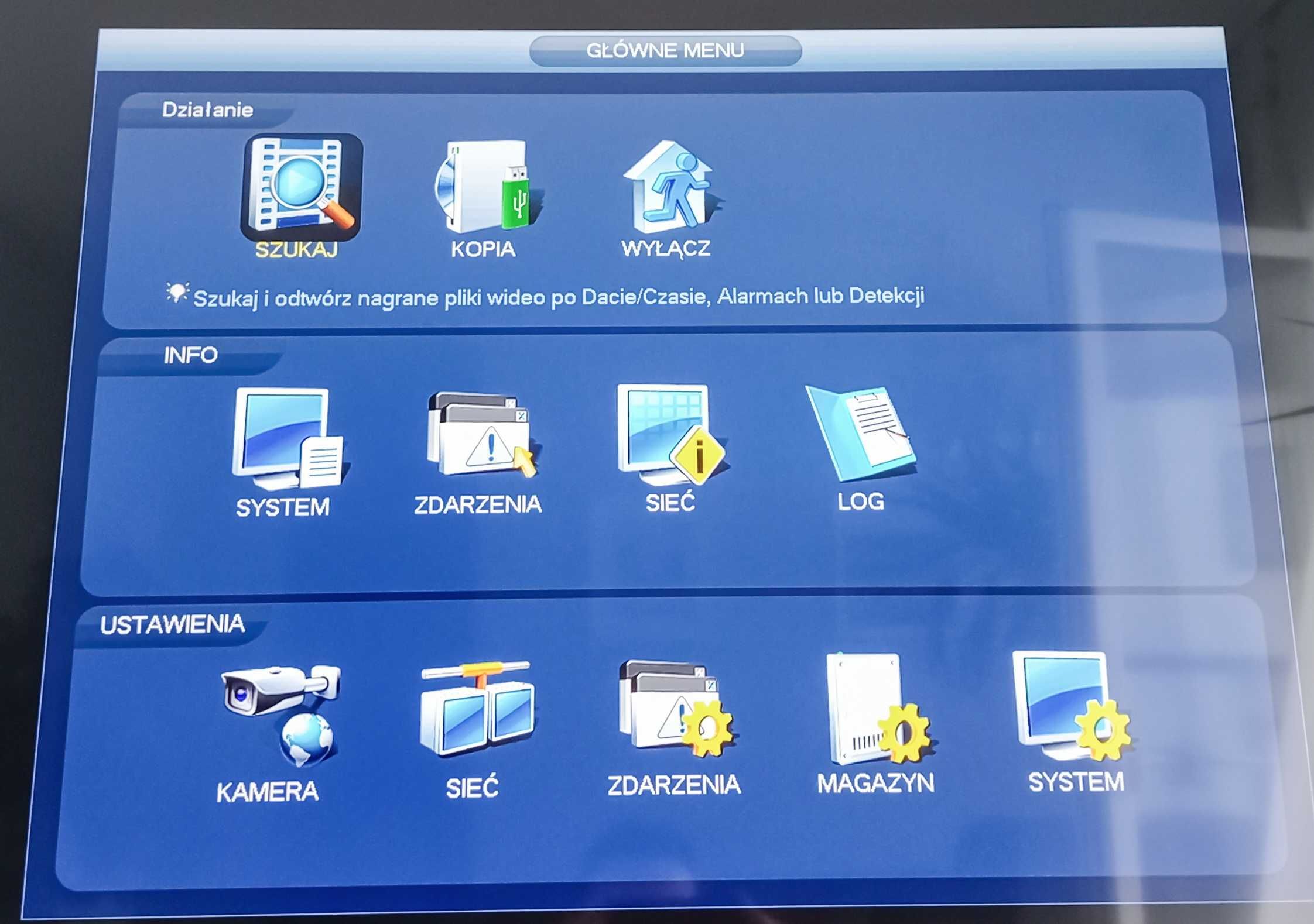 Rejestrator cyfrowy 4 kanałowy BCS z opcją hybrydy analog/IP