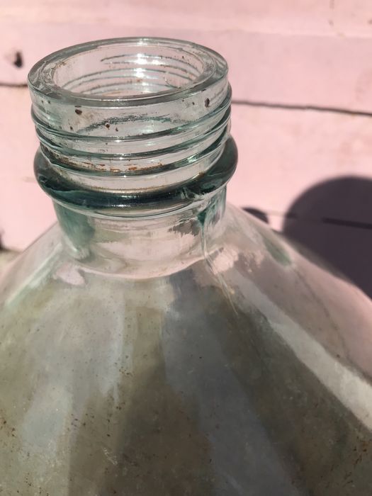 Продам бутиль для вина