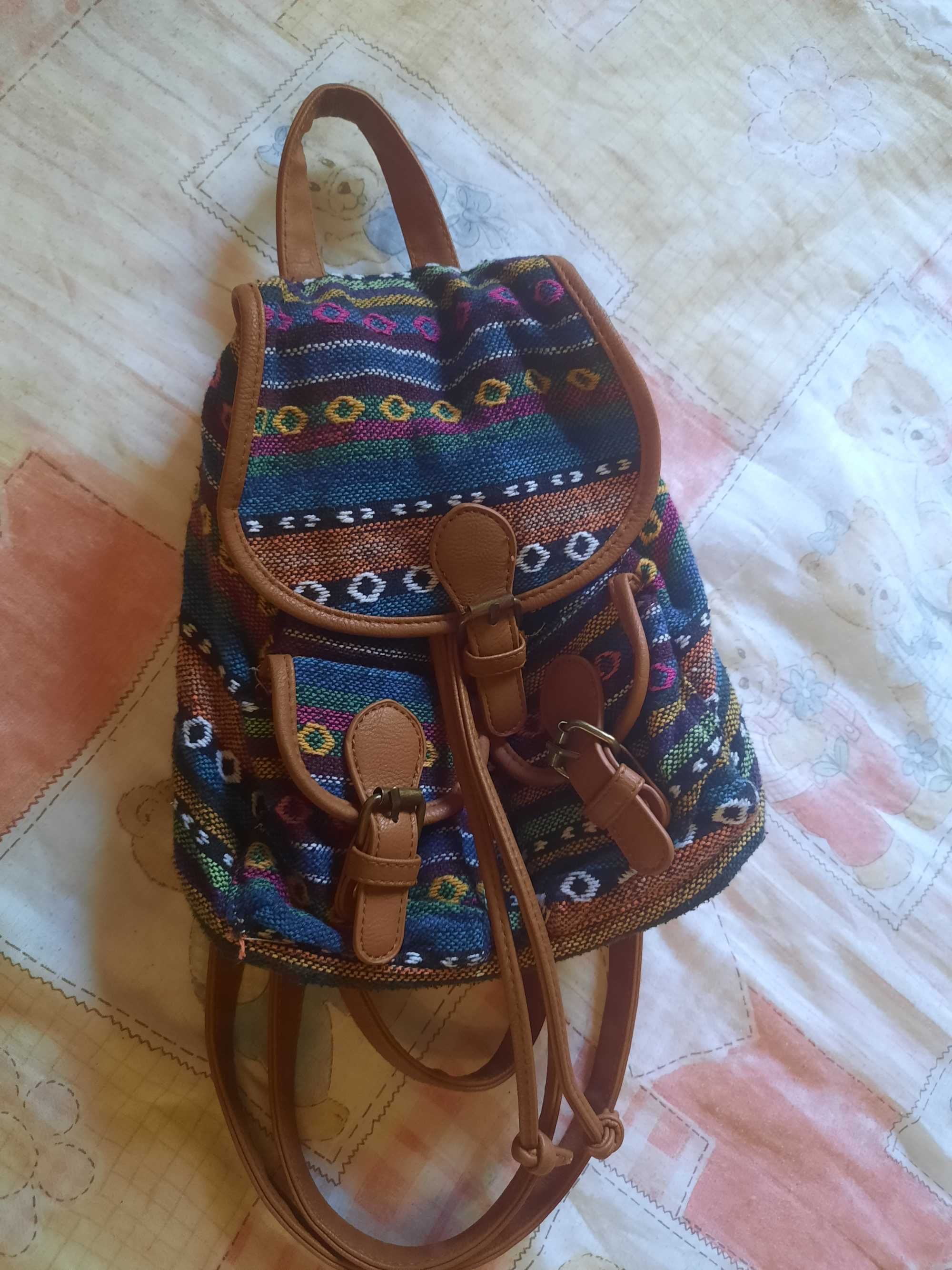 Malinha/ mochila de mulher