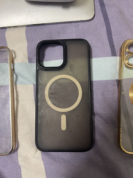 Чихли на айфон 13 про макс два нових