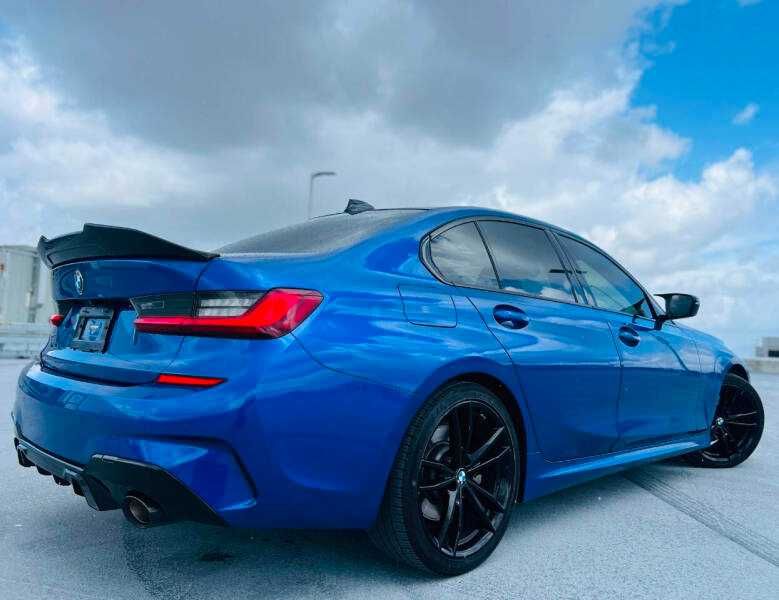2022 BMW 3 Series 330i