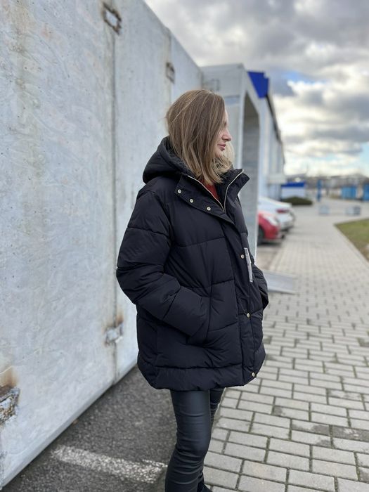 Пуховик ZARA новий S,M