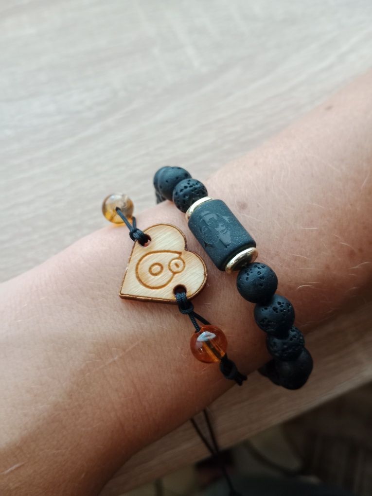 Kreatywna Bransoletka kamień Lawa, znaki zodiaky
Z Koralików  Czarnymi