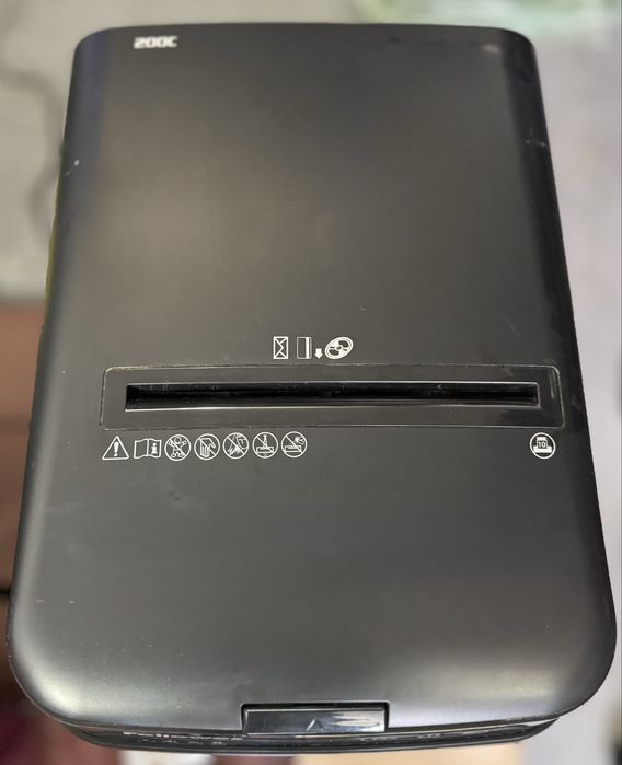 Niszczarka FELLOWES 200C
