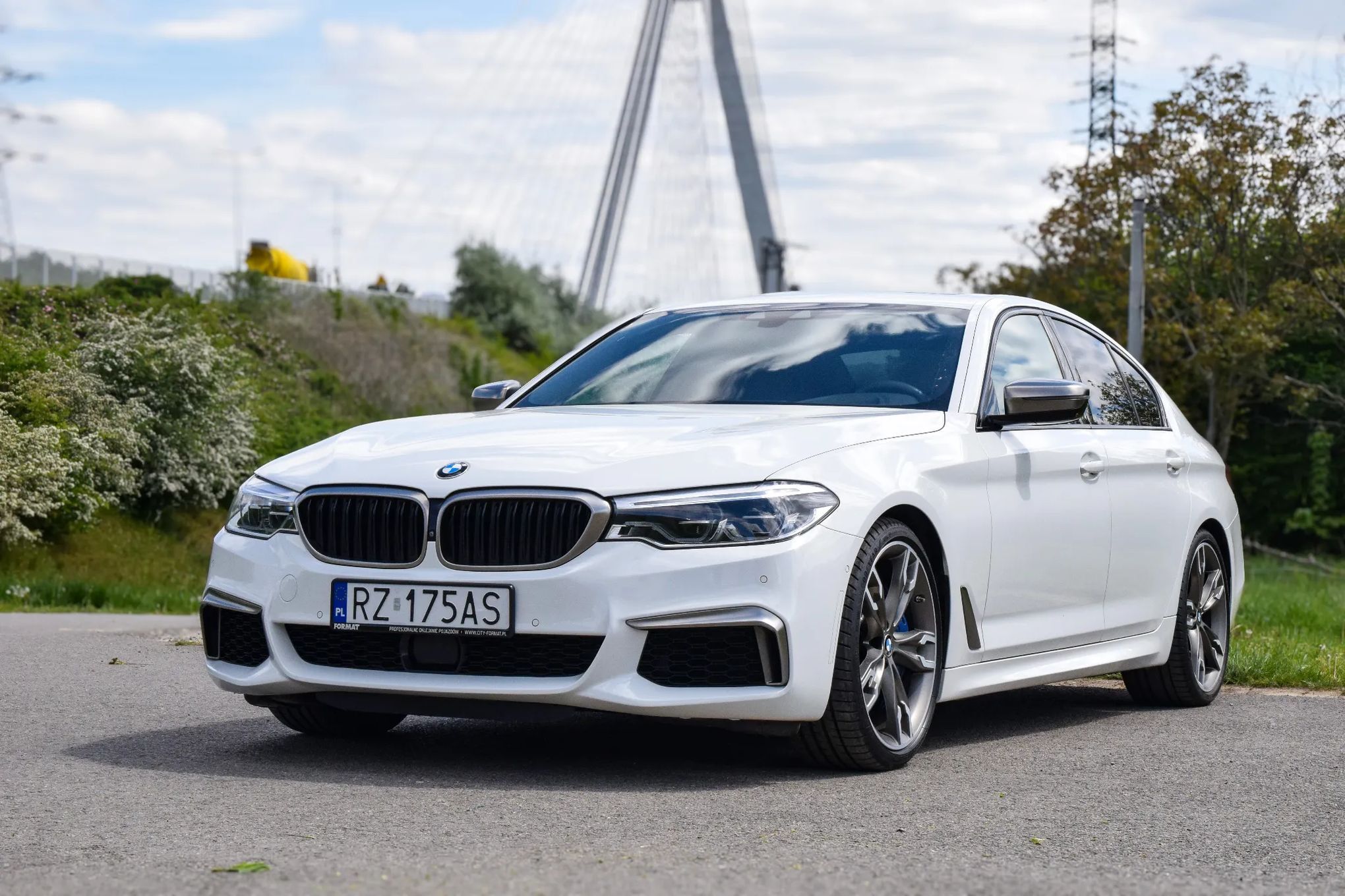 BMW Seria 5 M550i xDrive, FV23%, idealny stan, bogate wyposażenie