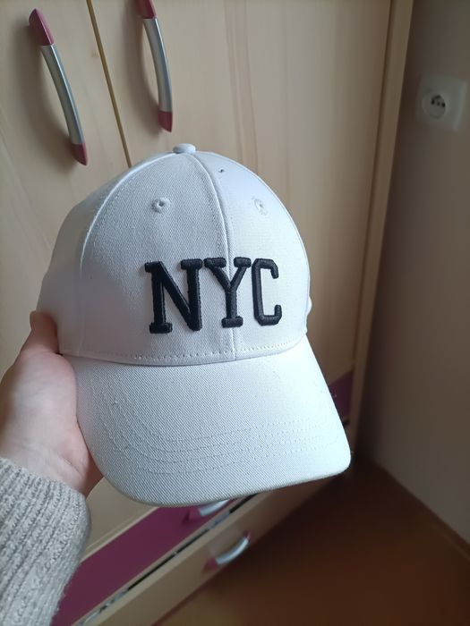 Czapka NYC biała NOWA