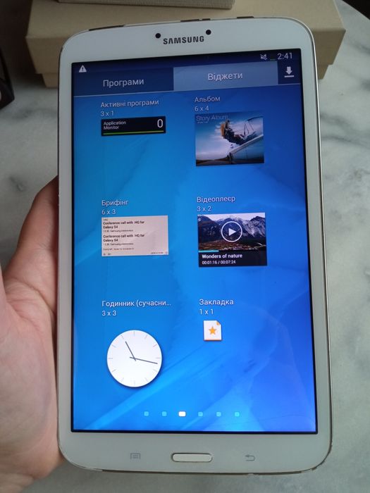 Samsung Galaxy Tab 3 8.0 белого цвета, модель SM-T310 16Gb