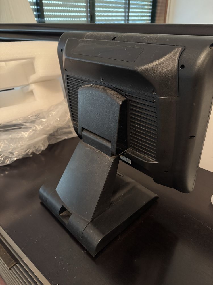 POS Wide 128gb ecra tactil