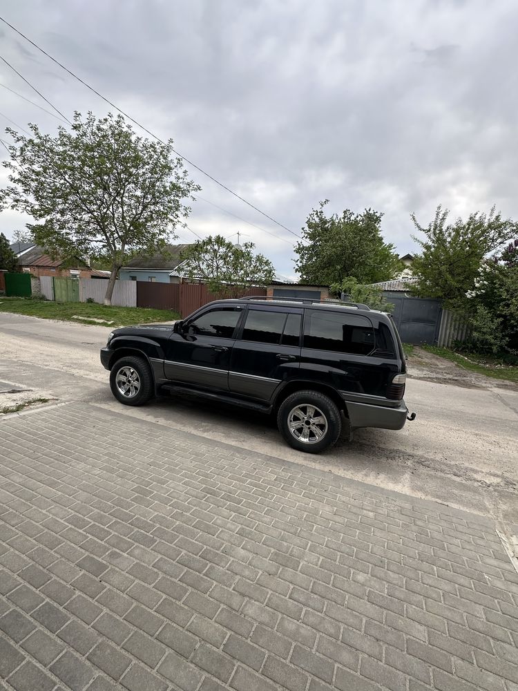 Продам Lexus lx 470