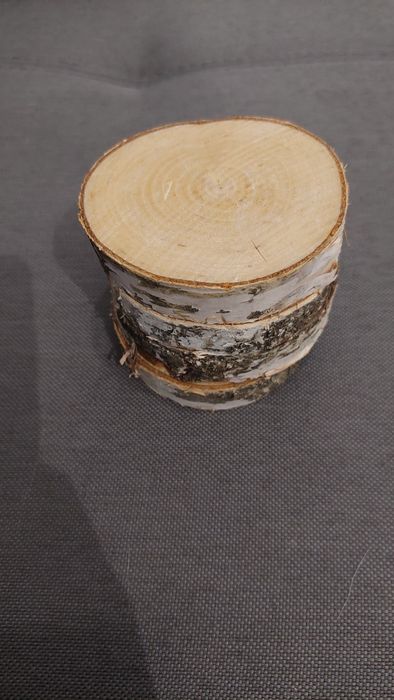 Drewniane podkładki, podstawki pod kubki czy swiece