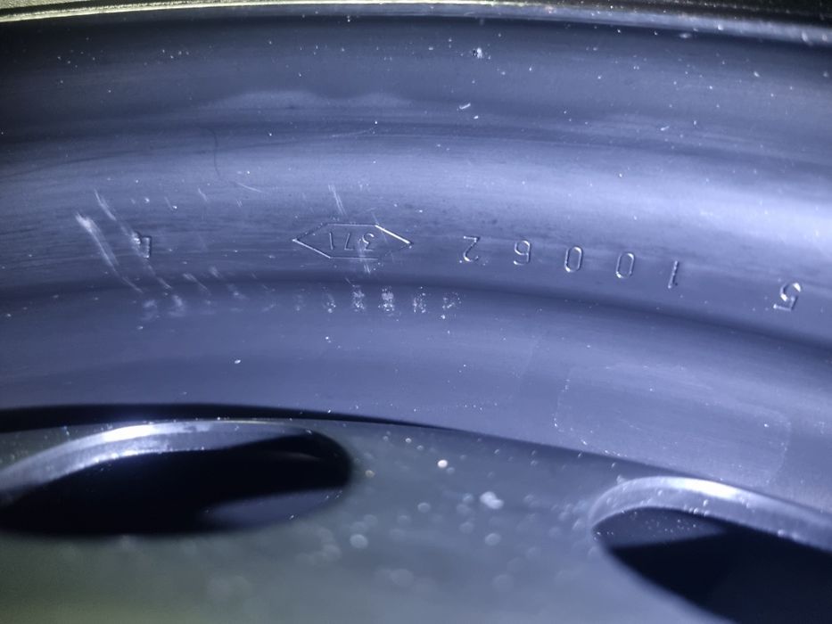 Запаска Renault Megane 2   4.100 r 15