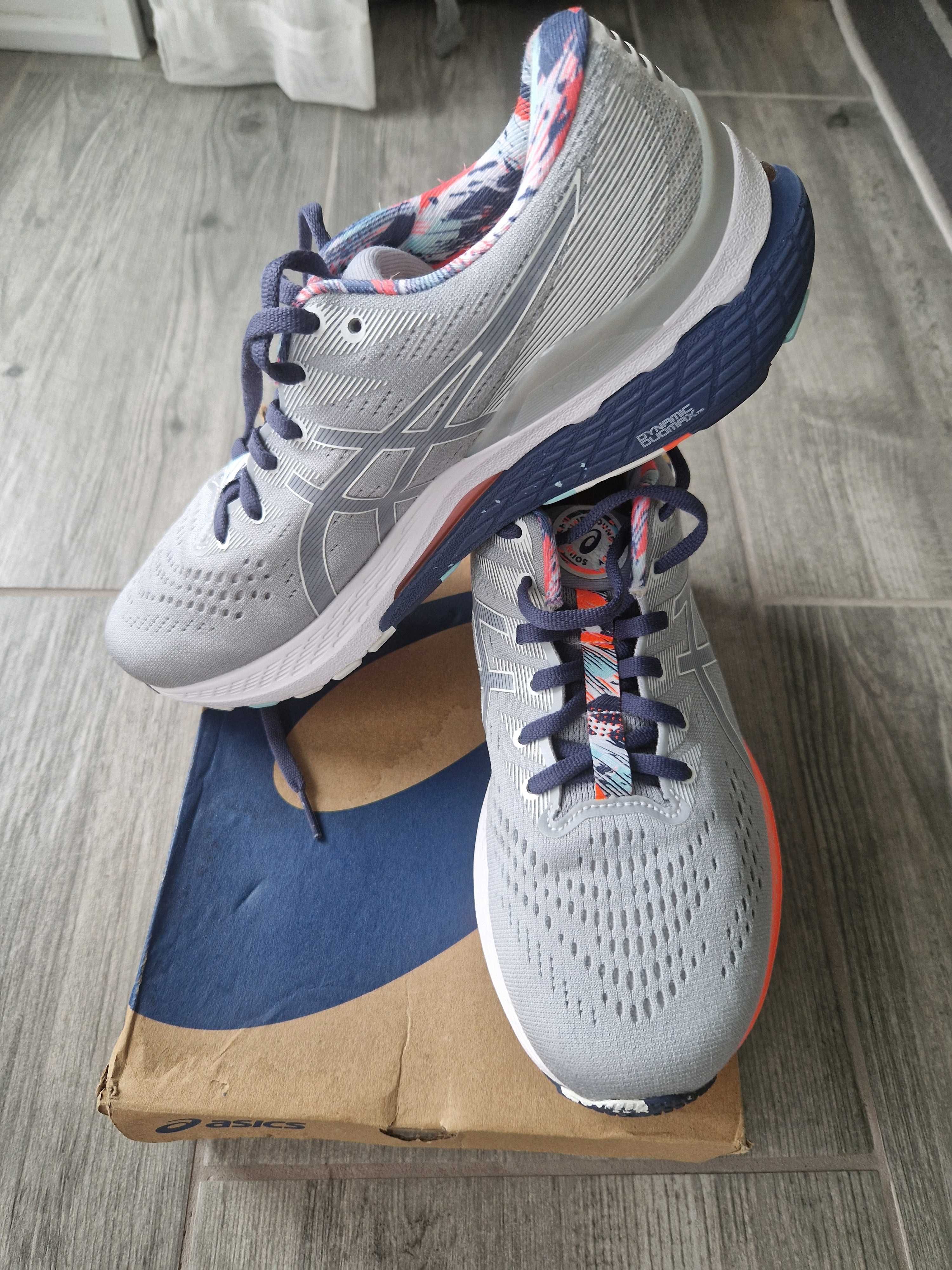 Buty do biegania ASICS GEL-Kayano 28 r42.5