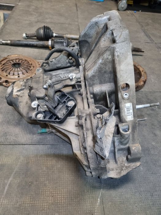 Коробка 5 стп JRQ K9GF.NISSAN NOTE 1.5 dci