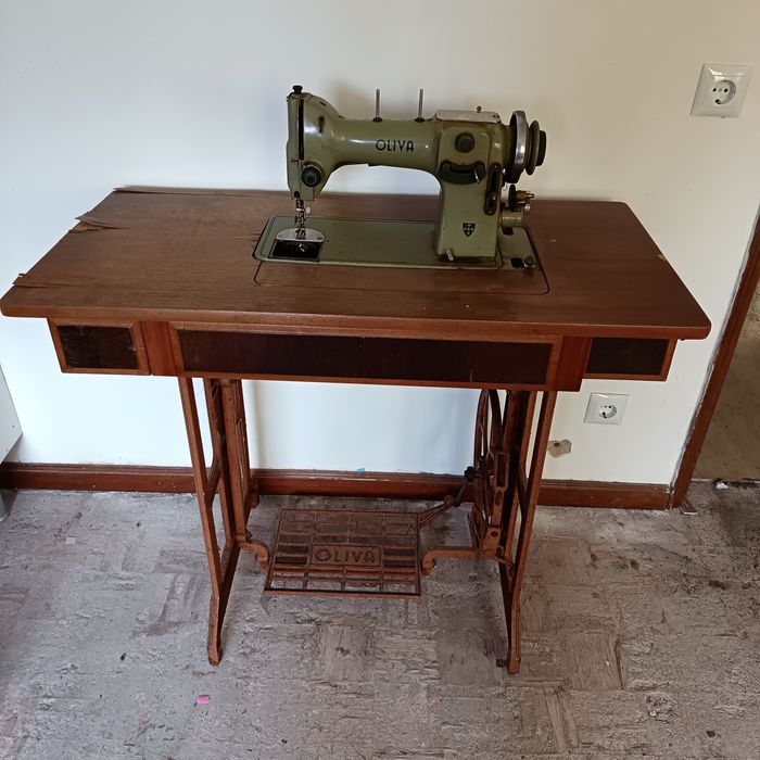 Máquina de costura Oliva Cl50