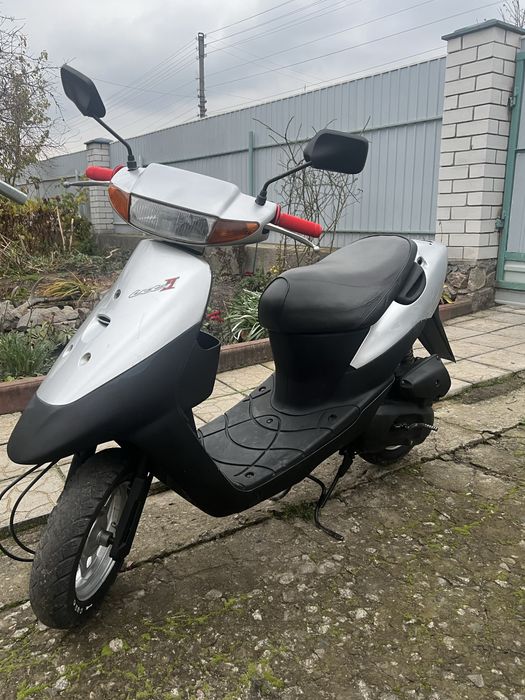 Продам скутер сузукі летс 2