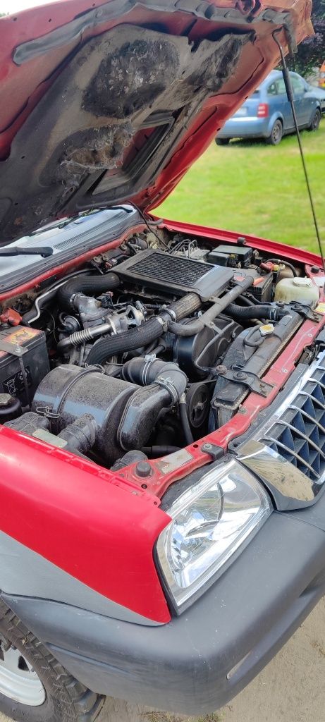 Mitsubishi L200 2,5 td 4x4