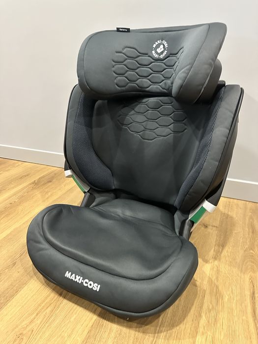 Автокрісло Maxi-Cosi Kore Pro i-Size графіт