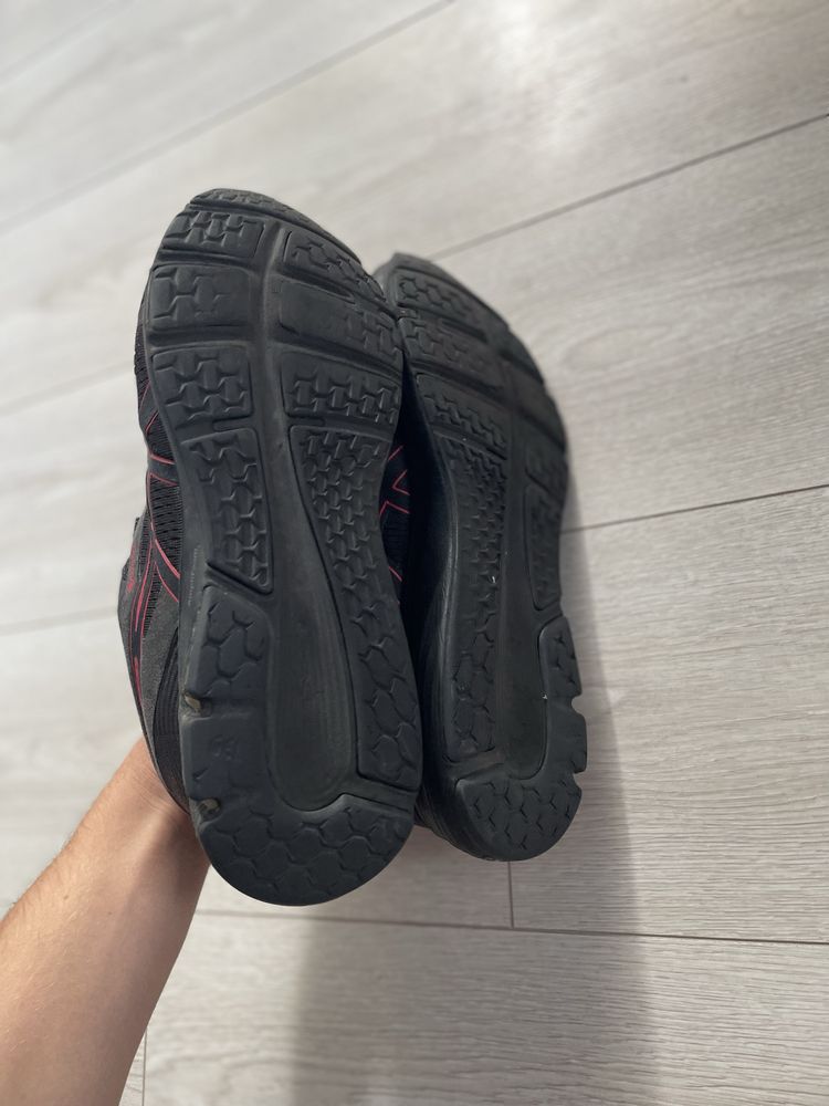 Оригінальні чоловічі кросівки Asics Gel-Pulse 12 Gore-tex kayano 43 р
