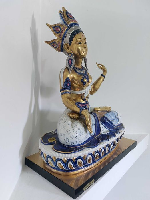 Escultura viva de Eduardo Tasca