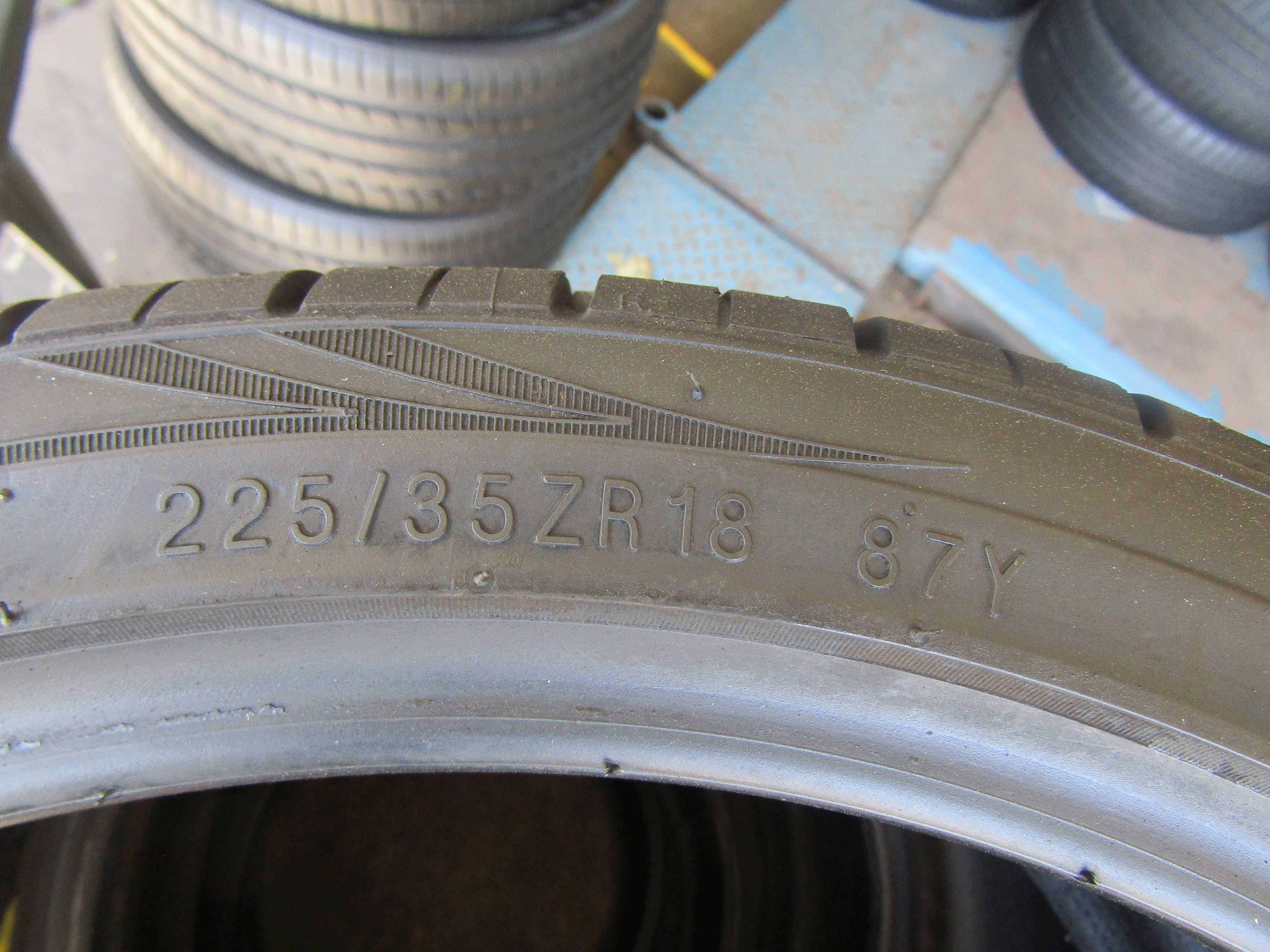 225/35R18 Kumho ECSTA LE SPORT 4szt 6.5mm 87Y