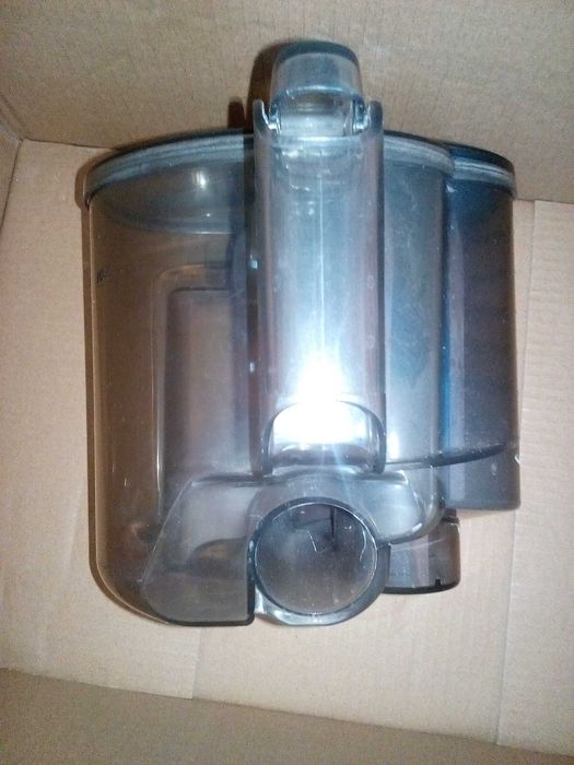 контейнер на пылесос 1900Вт. Philips PowerPro Compact FC9351/01