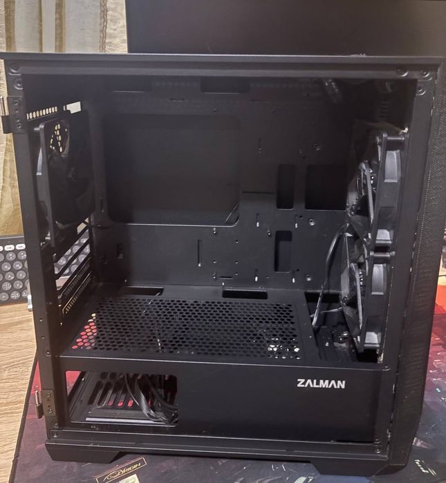 Продам корпус Zalman Z1 ICEBERG