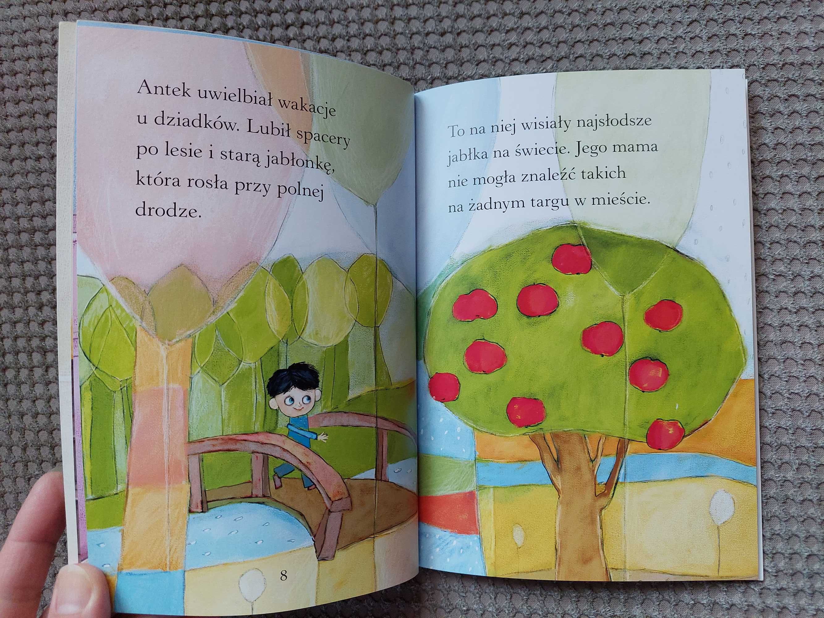 pierwsze czytanki "Antek i stara jabłonka" Edyta Zarębska