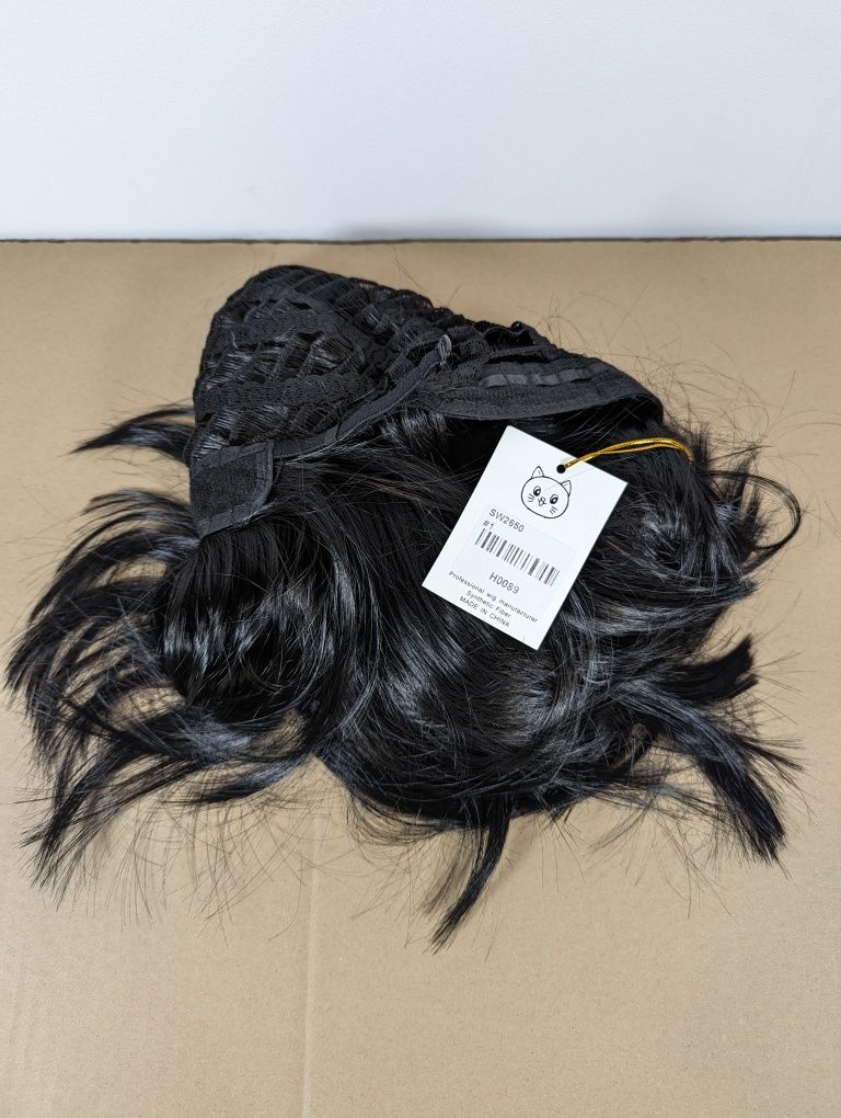 Peruka damska bob z grzywką brunetka czarna krótkie włosy ok 30 cm