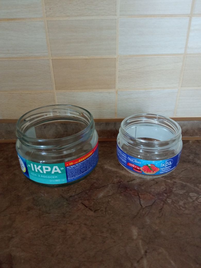 Банки на 110 та  160 г з під ікри