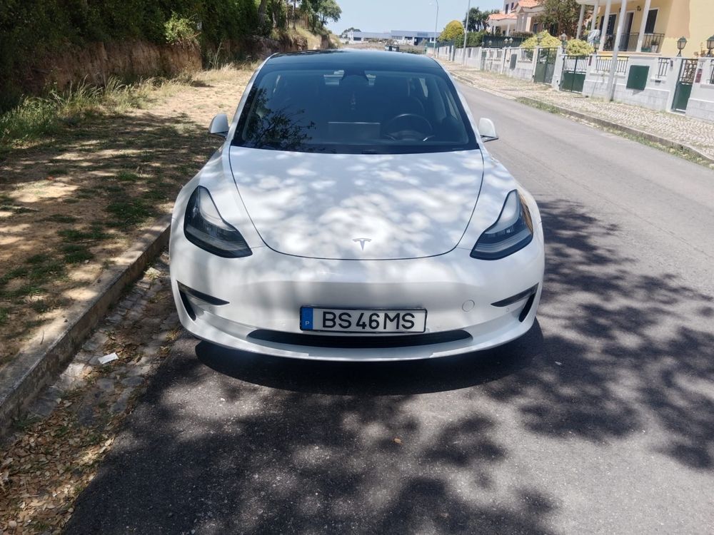 Tesla Model 3 Long Range