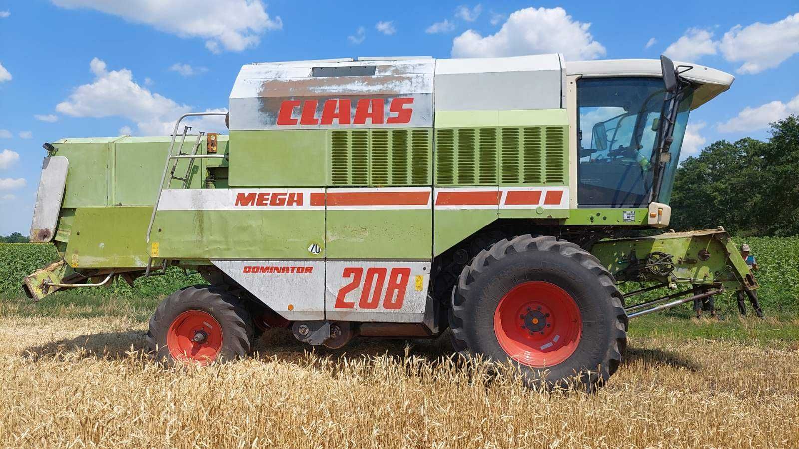 Комбайн зернозбиральний Claas Mega 208