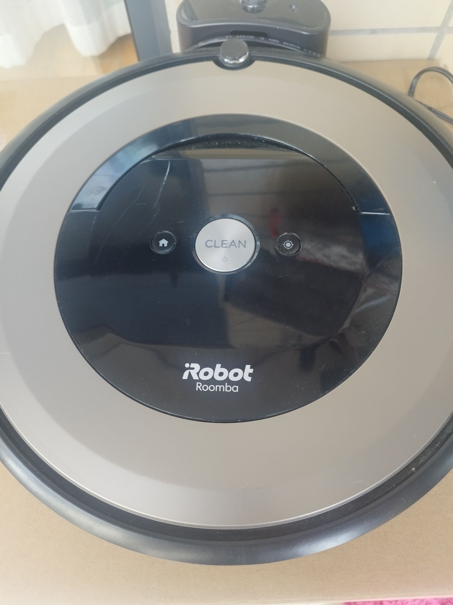 Roomba i robot E6