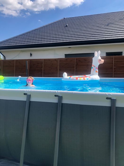 Basen Ultra XTR Rectangular Frame 7,32 m x 3,66 m x 1,32 m