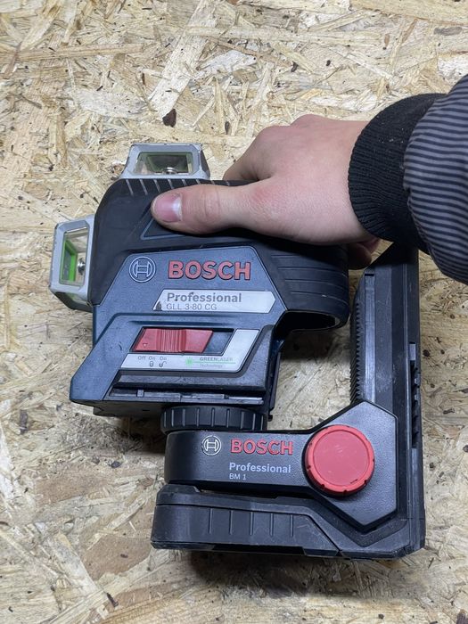 Laser bosch GLL 3-80 CG