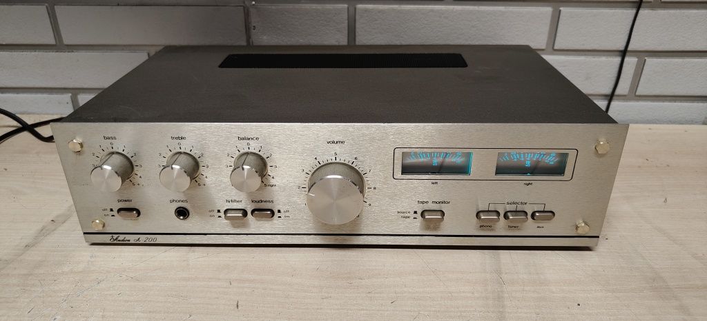 Wzmacniacz Audion A-200