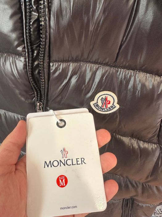 Жилетка Moncler