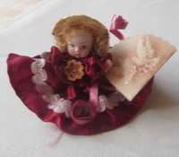 Lote 3 bonecas porcelana, Marca Shudehill Giftware - UK- Med. 10/12 cm