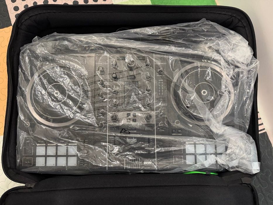 Controladora Mesa Mistura DJ Hercules Inpulse 500 + Case Rolland