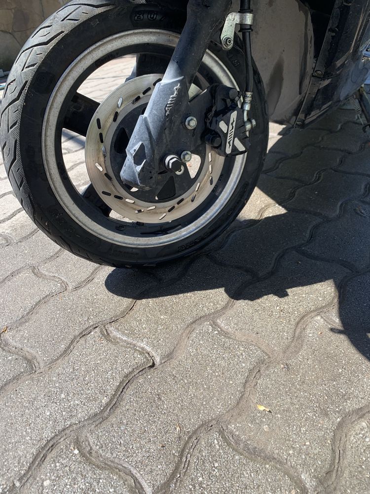 Єлектро скутер 72в 20/30ам
