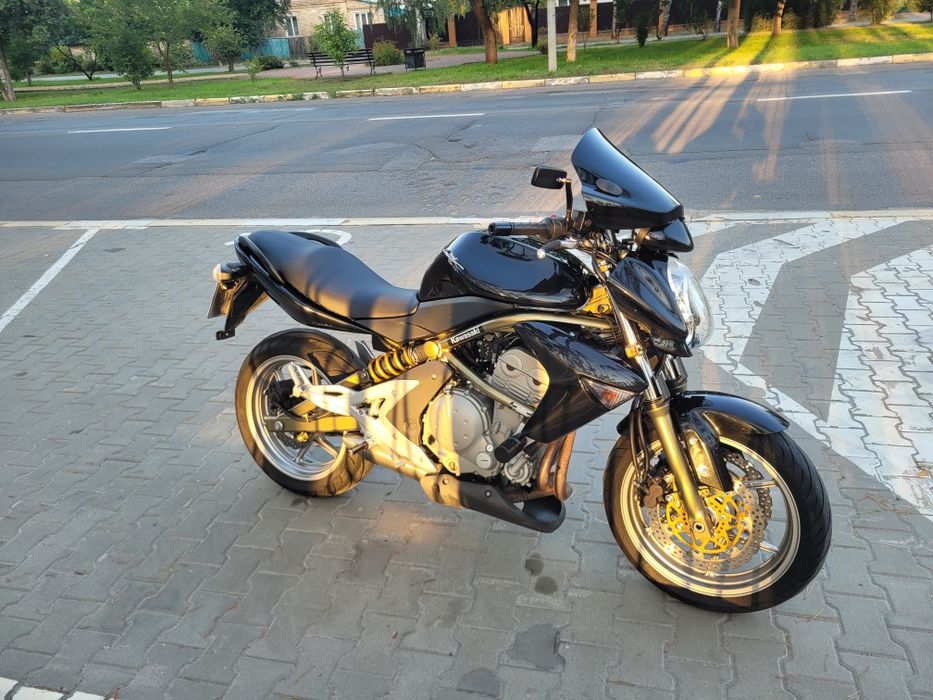 Продам мотоцикл (Кавасакі) Kawasaki Er6n