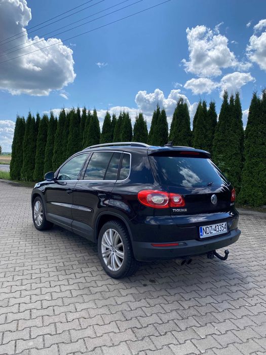 VW Tiguan/ 2.0 tdi /4x4/ hak