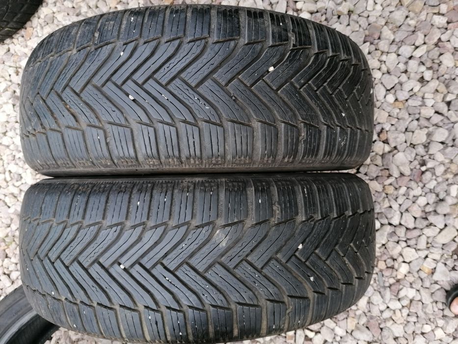 215/55/17 Michelin 2022 rok zimowe