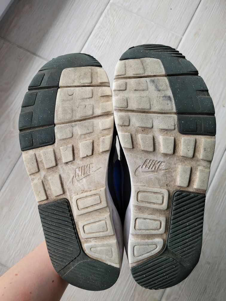 Szaro czarne męskie buty do kostek na wiązanie Nike Air Max SC 40
