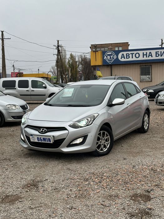 Продам  Hyundai i30 2012 рік можлива розстрочка, кредит, обмін!