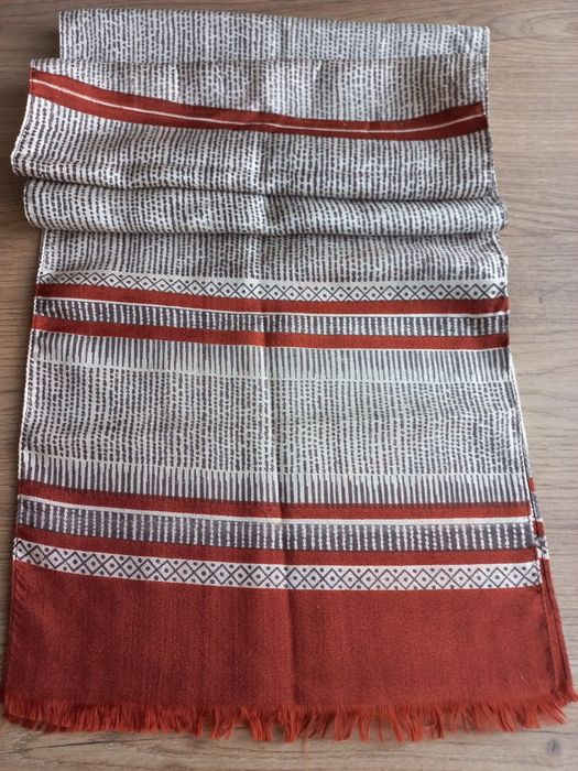 Szal - Damski  - Jedwab - 28 cm x 152 cm - MILANÓWEK